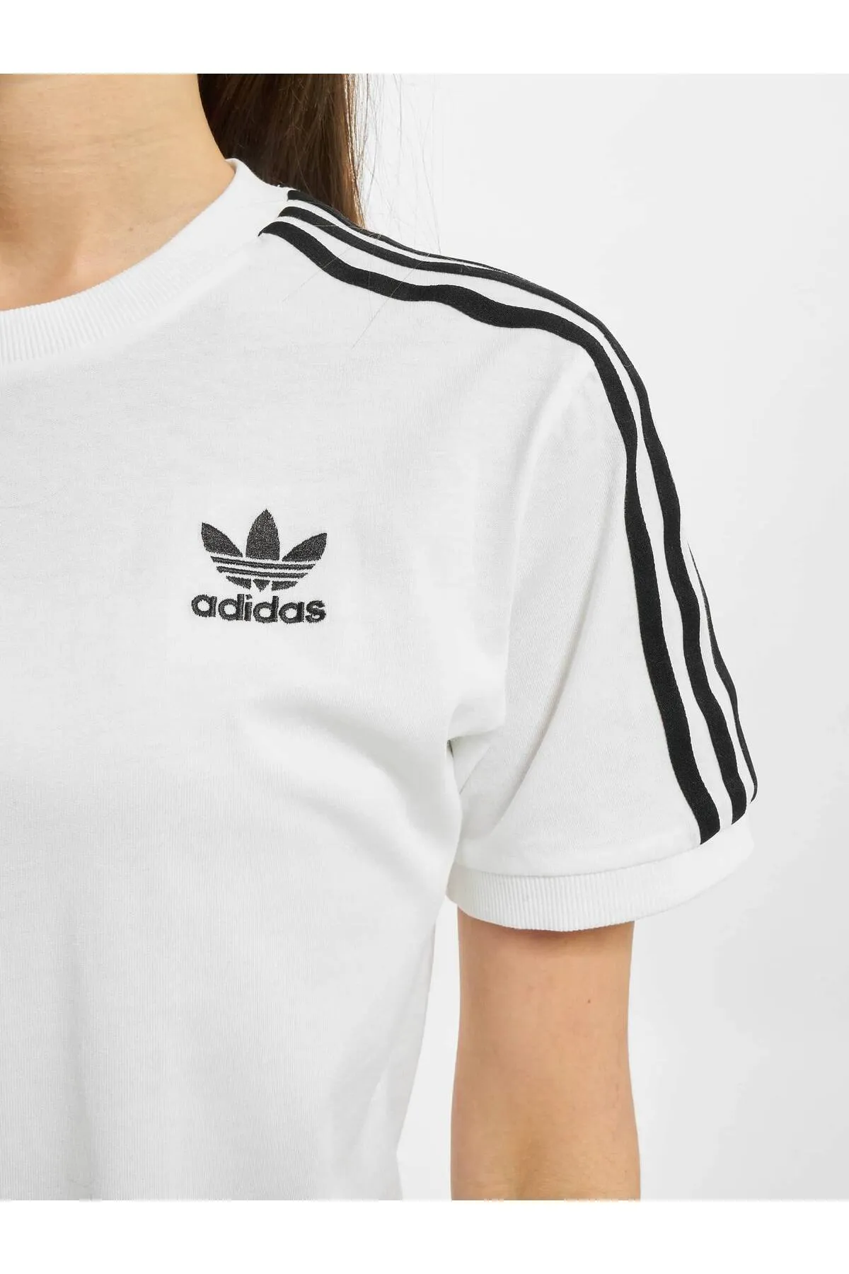 adidas  Damen adidas Classics 3-Streifen T-Shirt