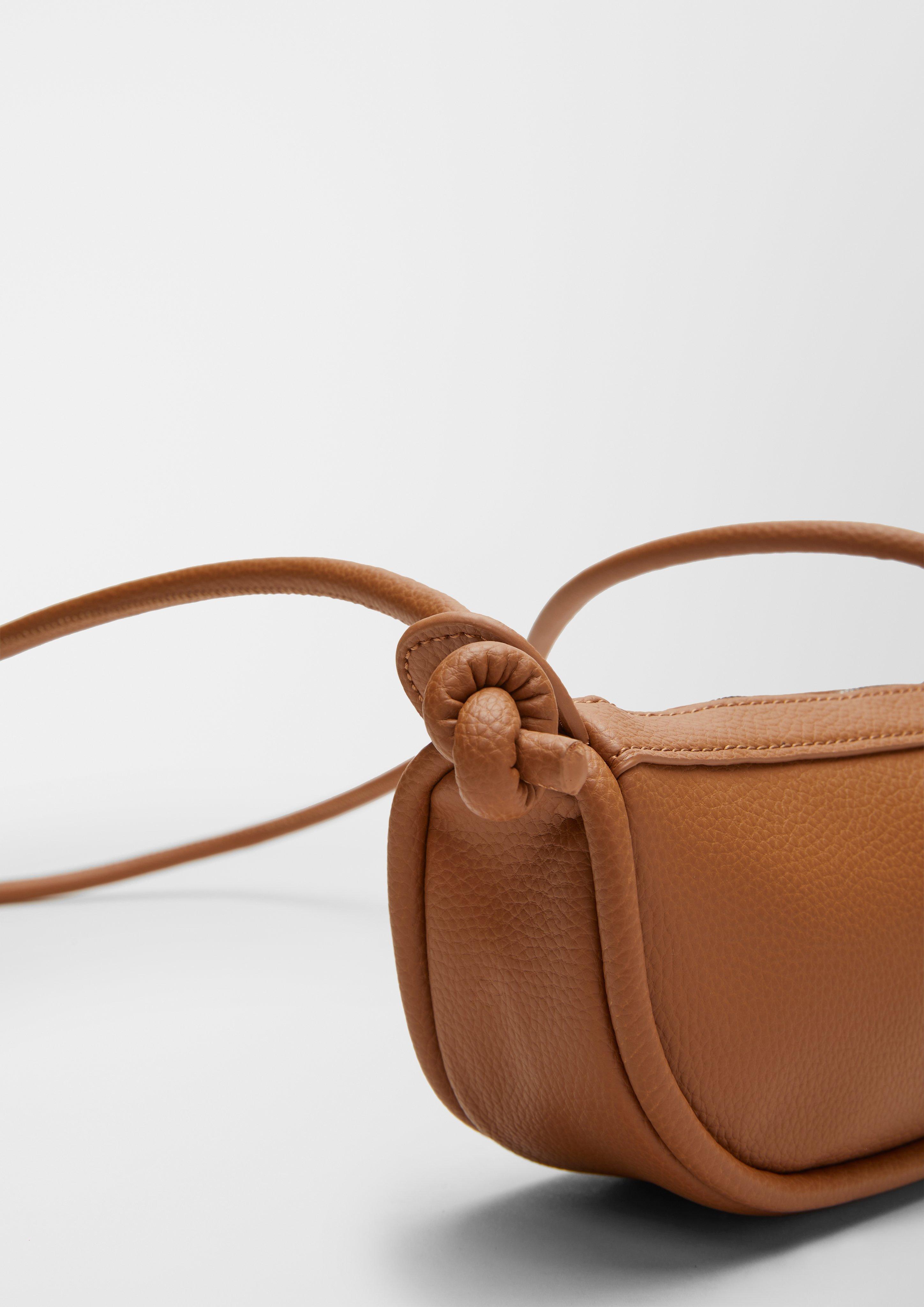 Kleine Schultertasche aus Lederimitat  2124036-8469