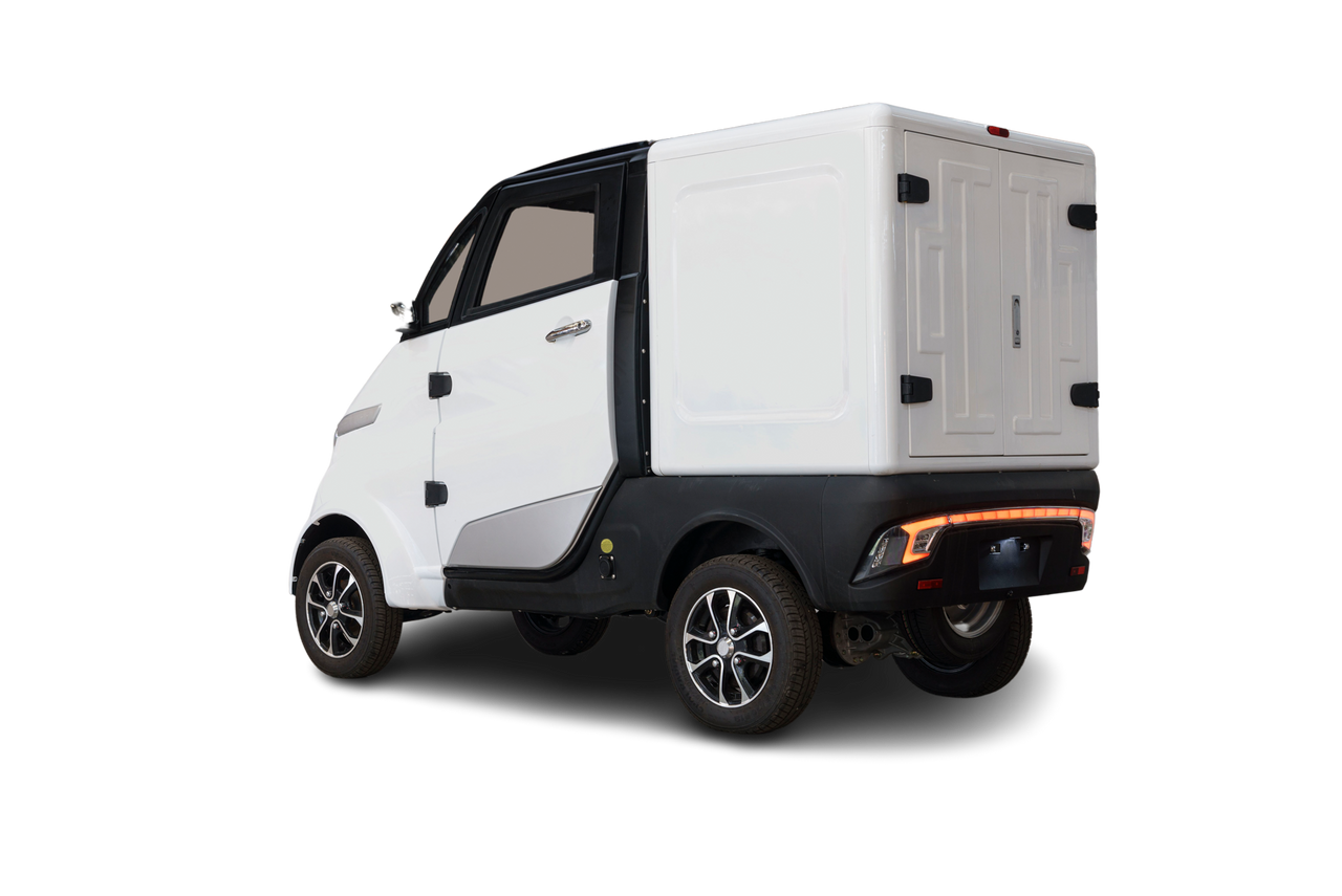 Stormborn L8C Cargo Kabinenfahrzeug weiß - 105ah