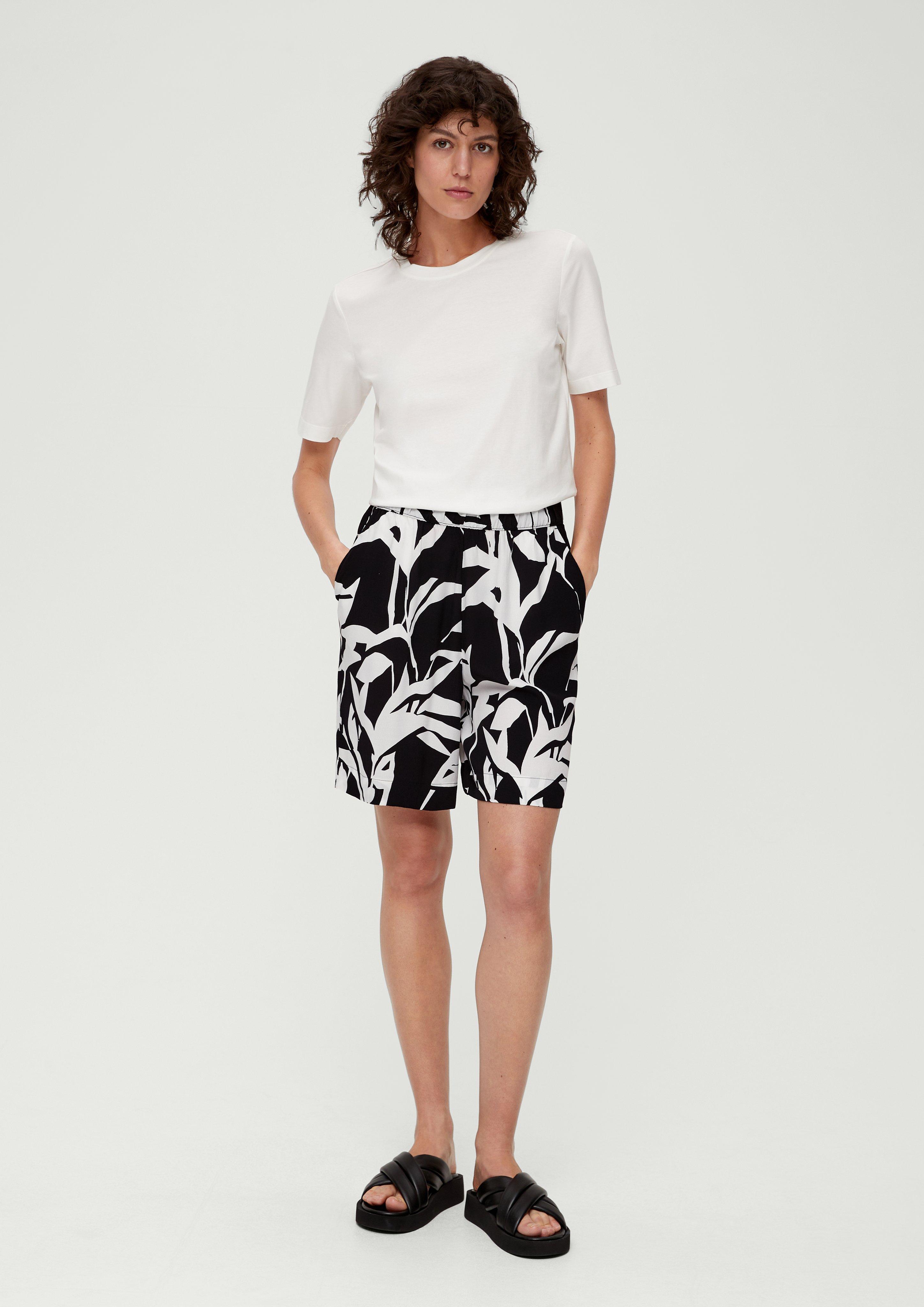 Loose: Shorts aus Viskose  2134645-99A3