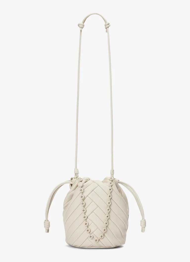 LOEWE Flamenco keskikokoinen olkalaukku lampaannahkaa