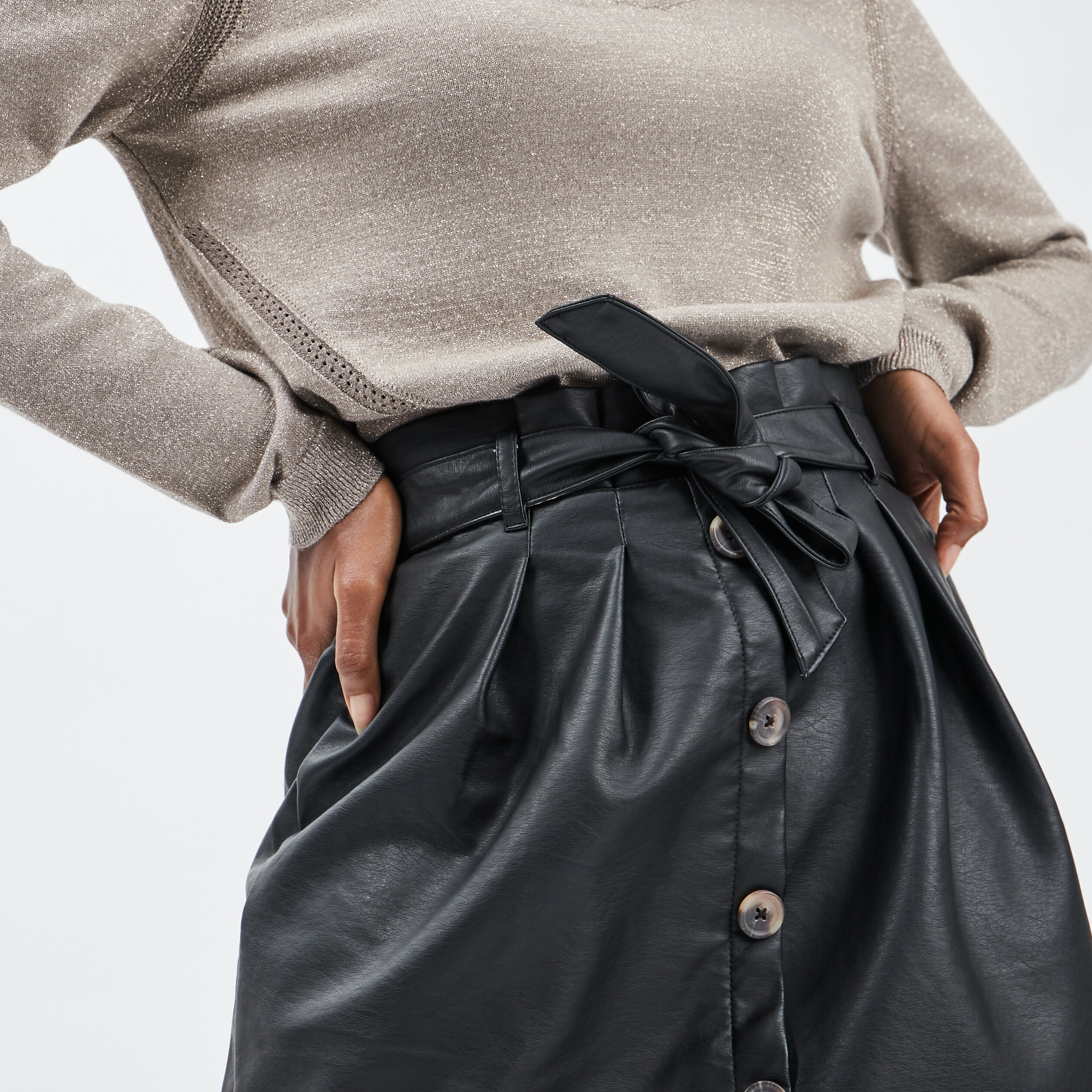 Jupe droite ceinturée noir femme | La Halle
