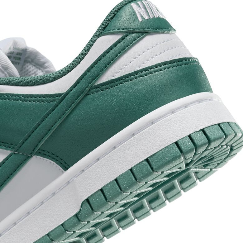 NIKE Dunk Low Next Nature 