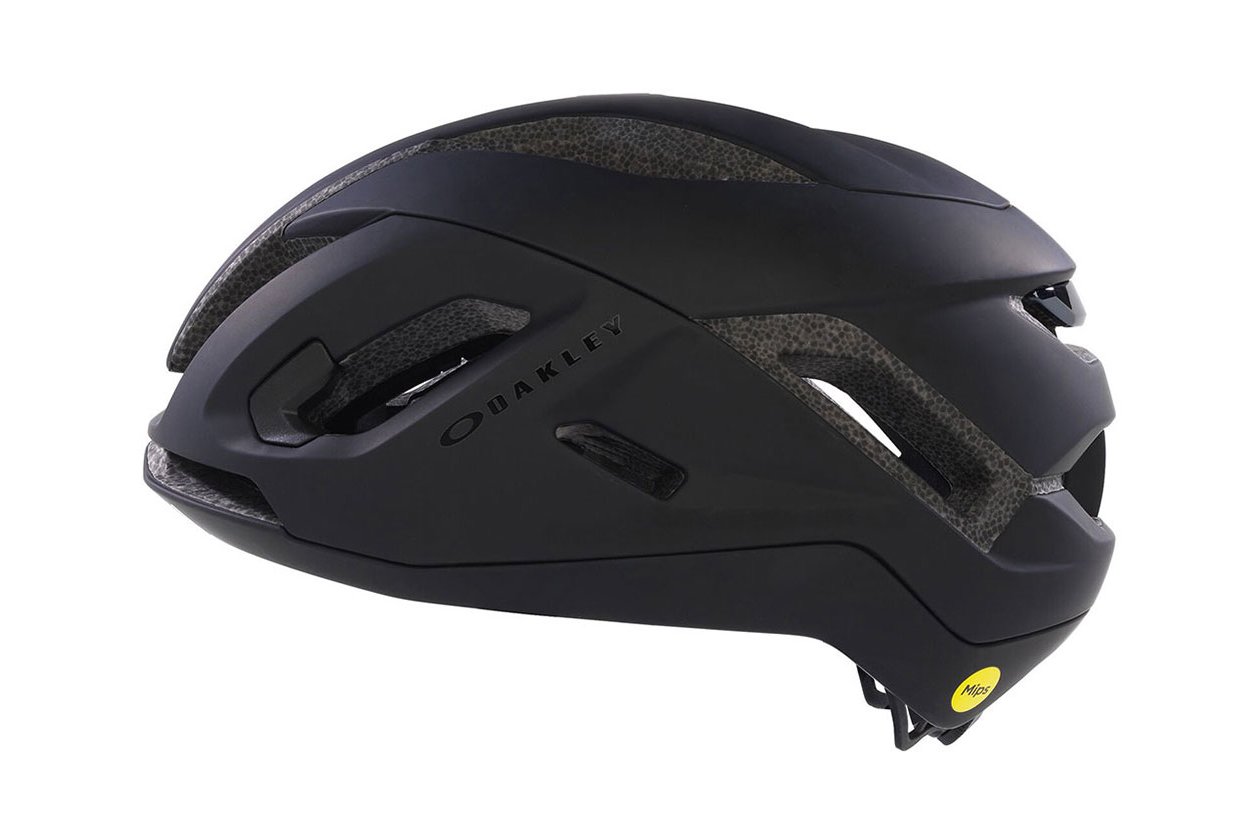 Oakley ARO5 Race