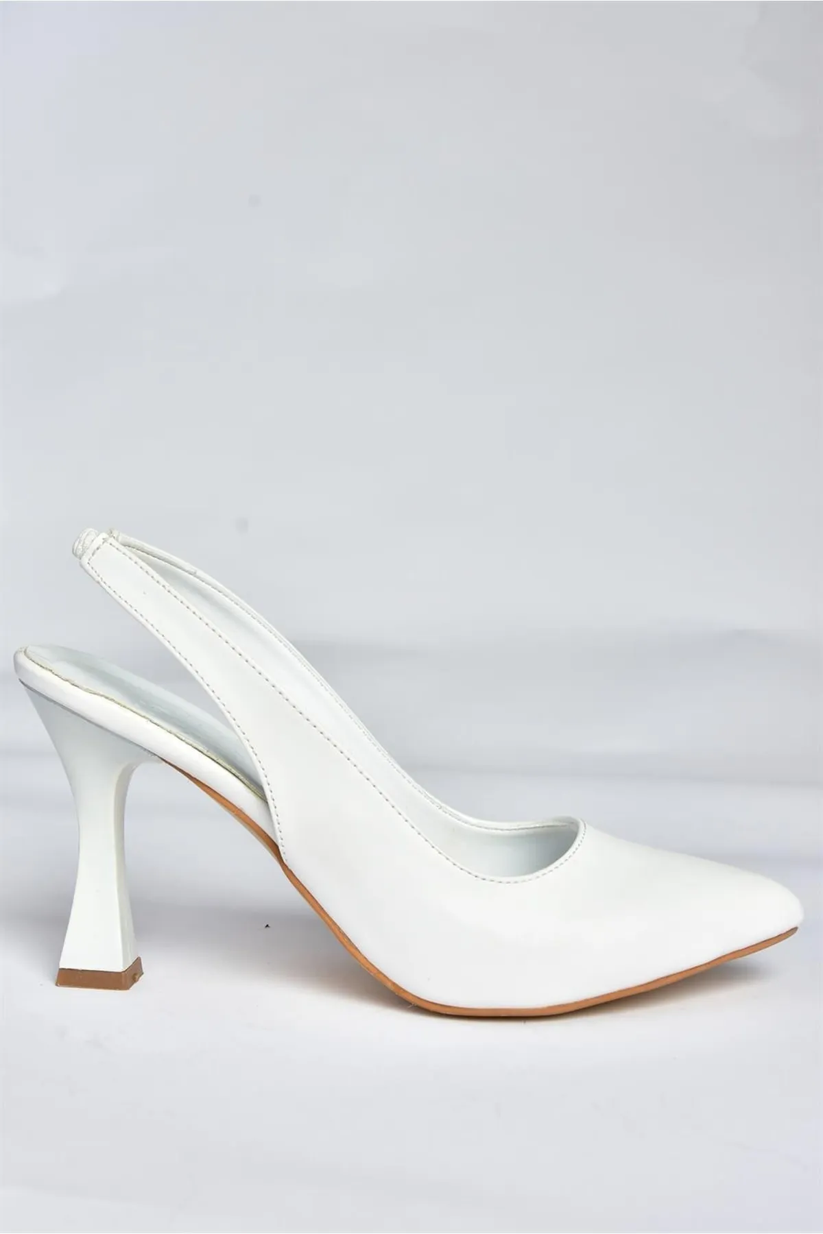 Fox Shoes  P250149009 Weiße Damenschuhe mit dicken Absätzen