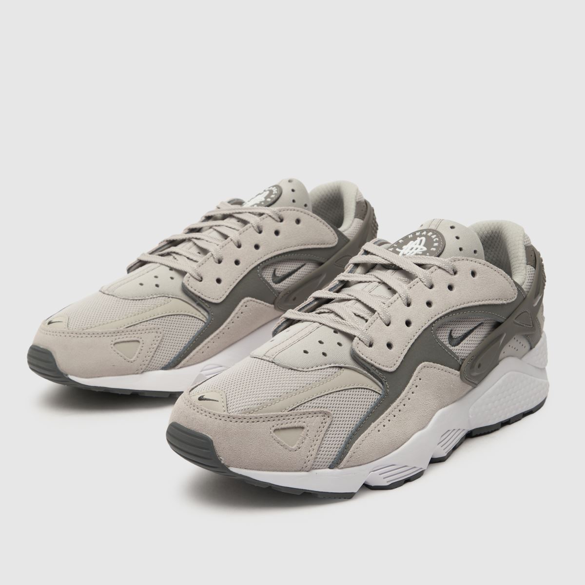 Temno sivi športni copati Nike Huarache Runner