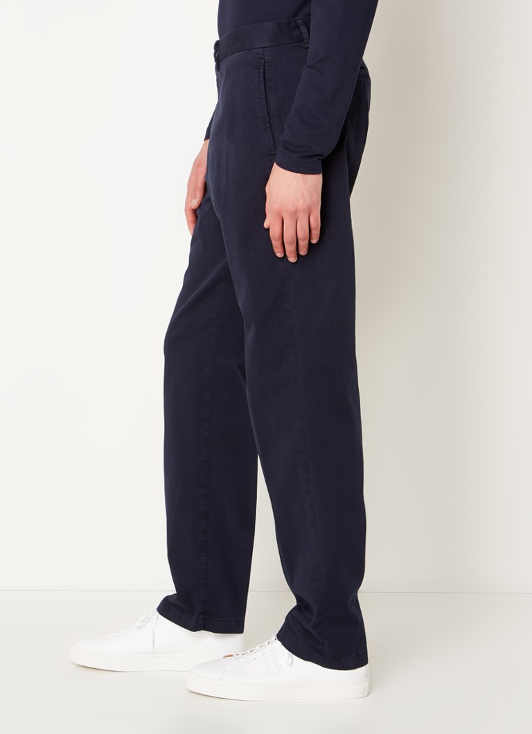Pantaloni chino Boggi Milano Leo cu buzunare laterale, mulați