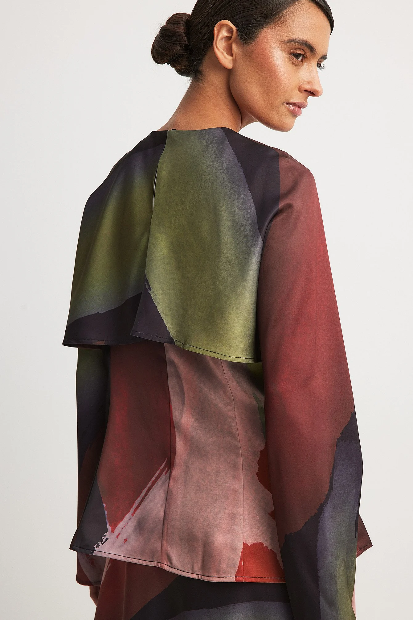 Luftige Langarm-Bluse mit Print