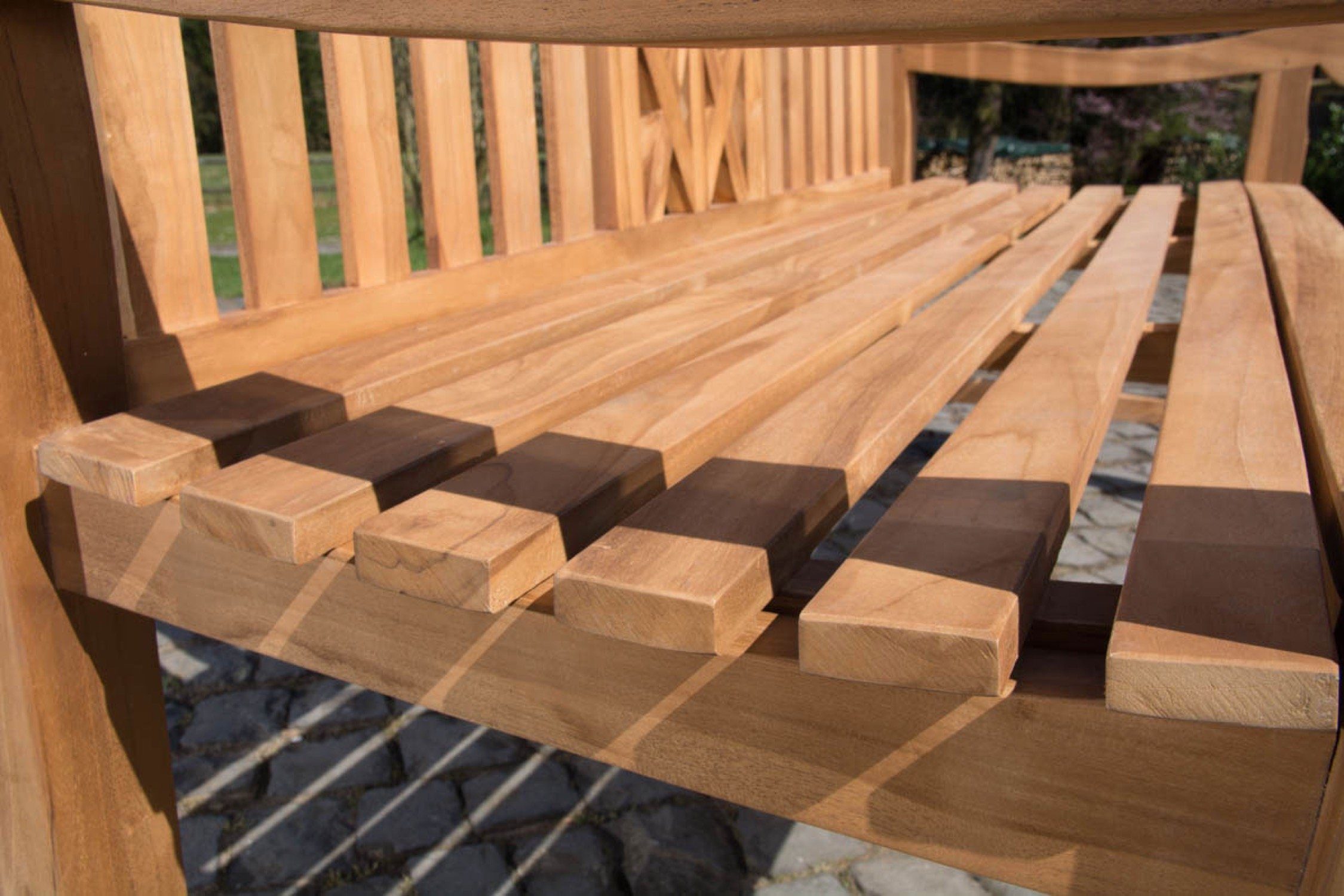 TPFGarden Gartenbank Florence-XL, Teak-Holz Garten Bank Sitzbank massiv Teakbank edel Breite 150cm