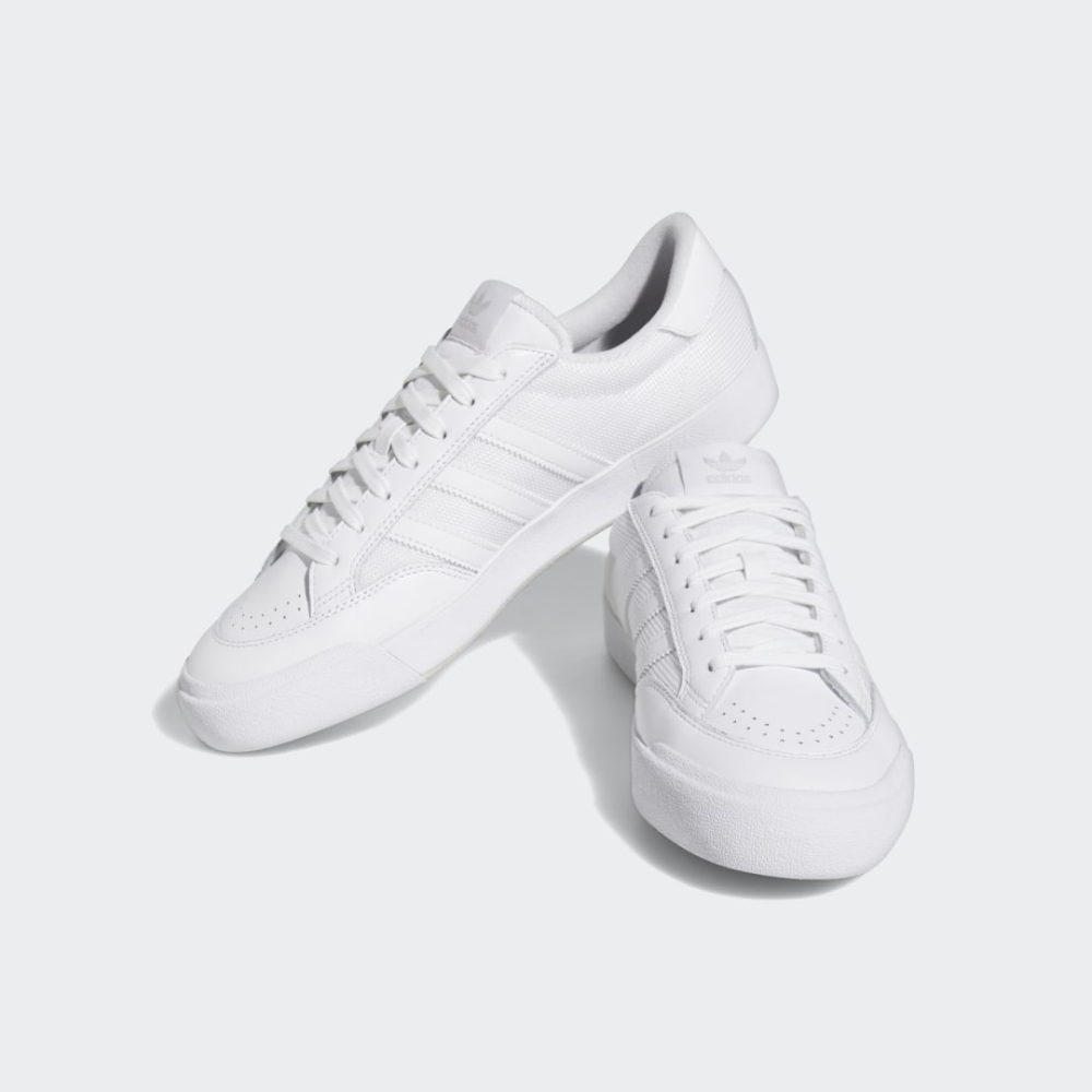 adidas Nora HP9739 / weiss