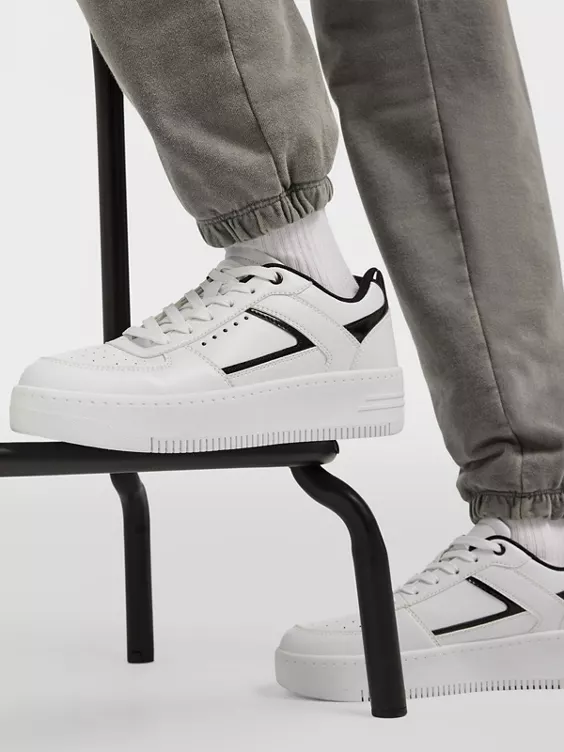 Graceland Platform Sneaker