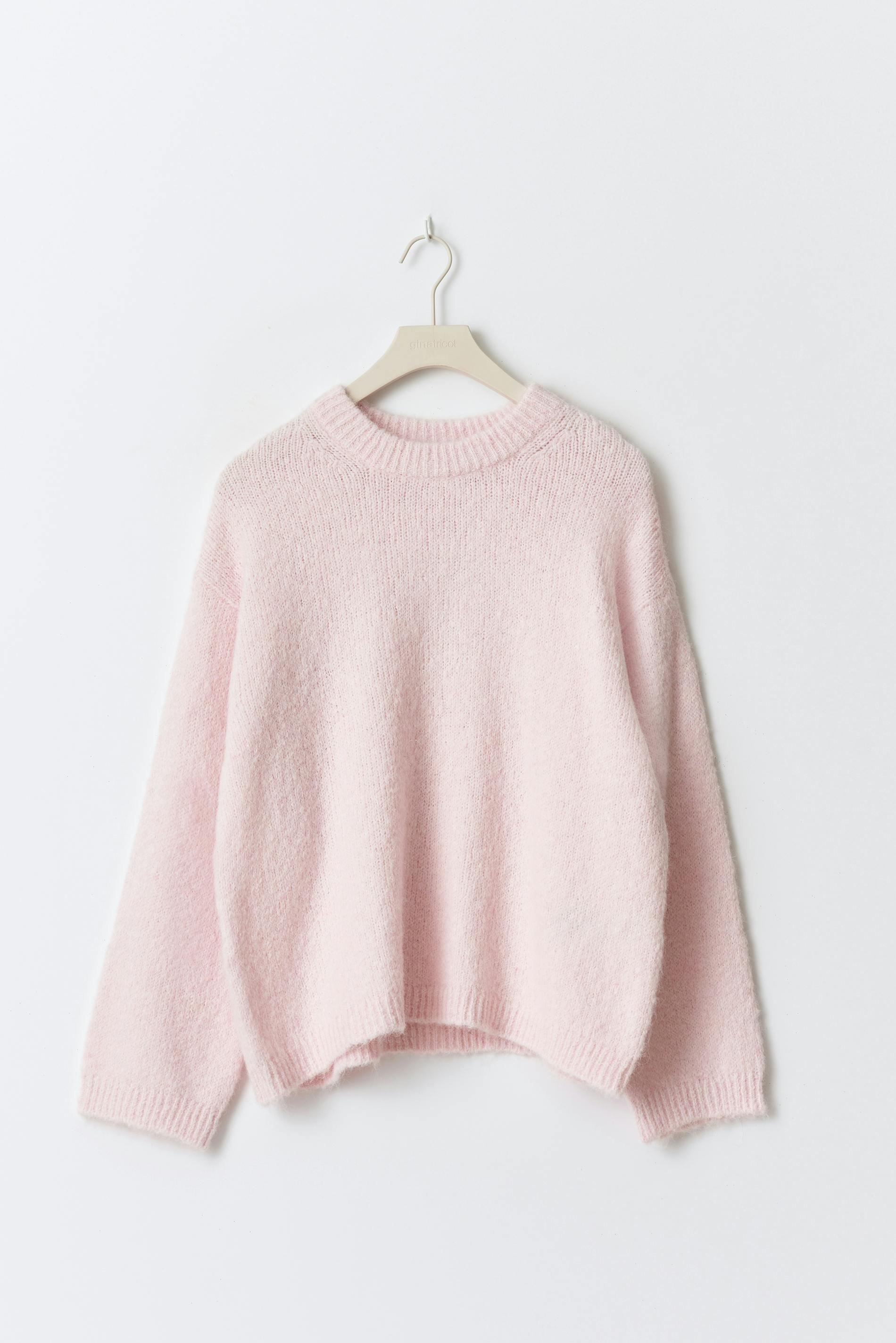 Boxy knitted sweater