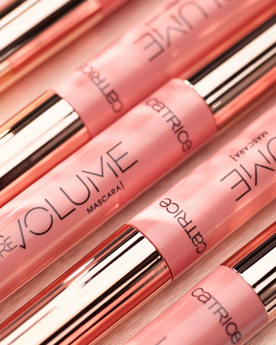 Mascara Pure Volume 010 Black, 10 ml