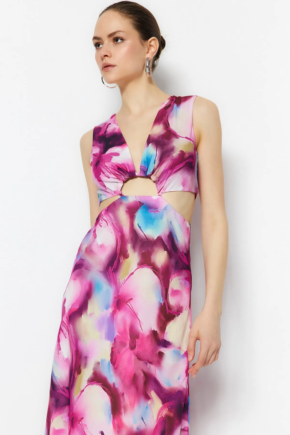 Trendyol Collection  Design Rosa A-Linie Midi gewebtes Batik-gemustertes gewebtes Kleid TWOSS21EL3578