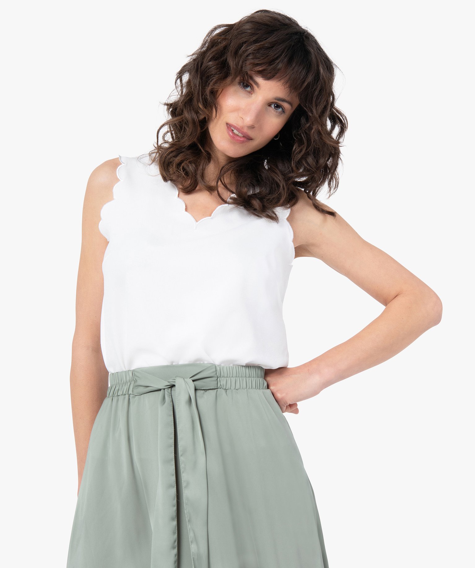 Blouse femme sans manches avec finitions festonnées ecru | GEMO