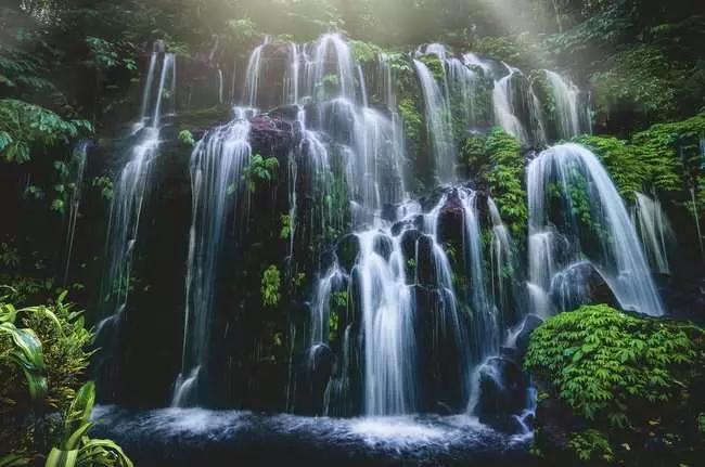 Puzzle 3000 Teile - Wasserfall auf Bali