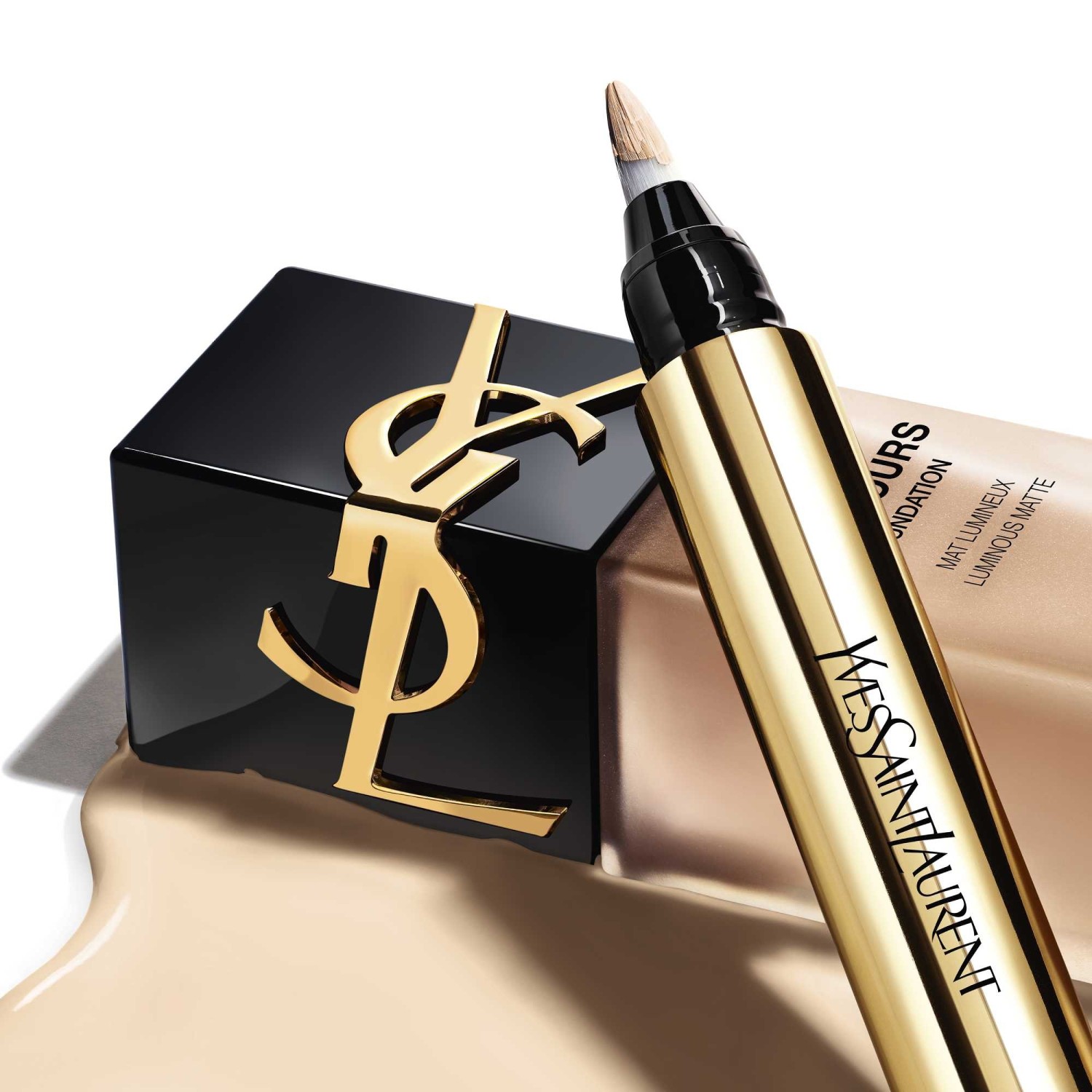 Yves Saint Laurent MATT LUMINOUS - 24 órás