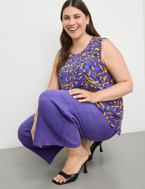Ärmellose Bluse mit Allover-Print