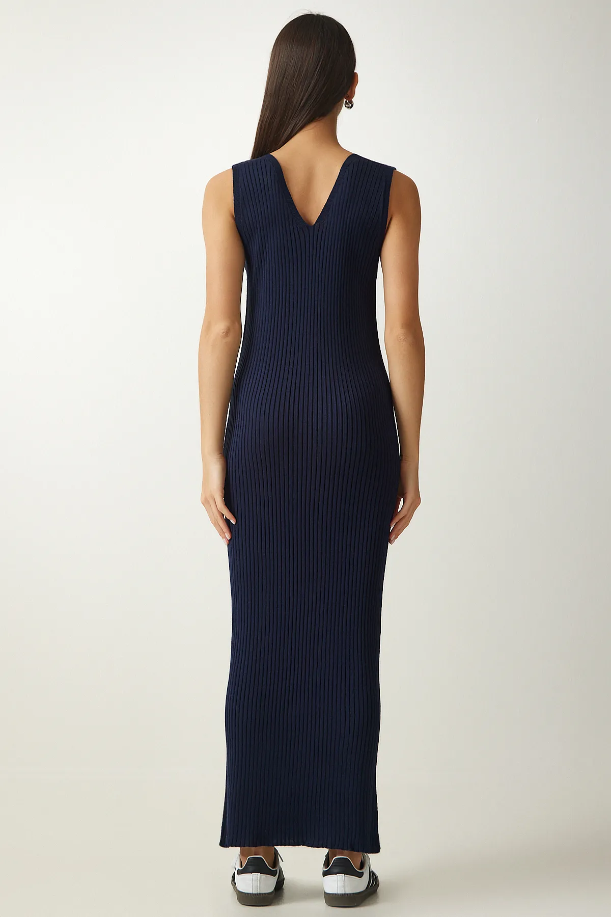 Happiness İstanbul  Marineblau gestreifter Pulloverkleid-Strickanzug für Damen KG00008