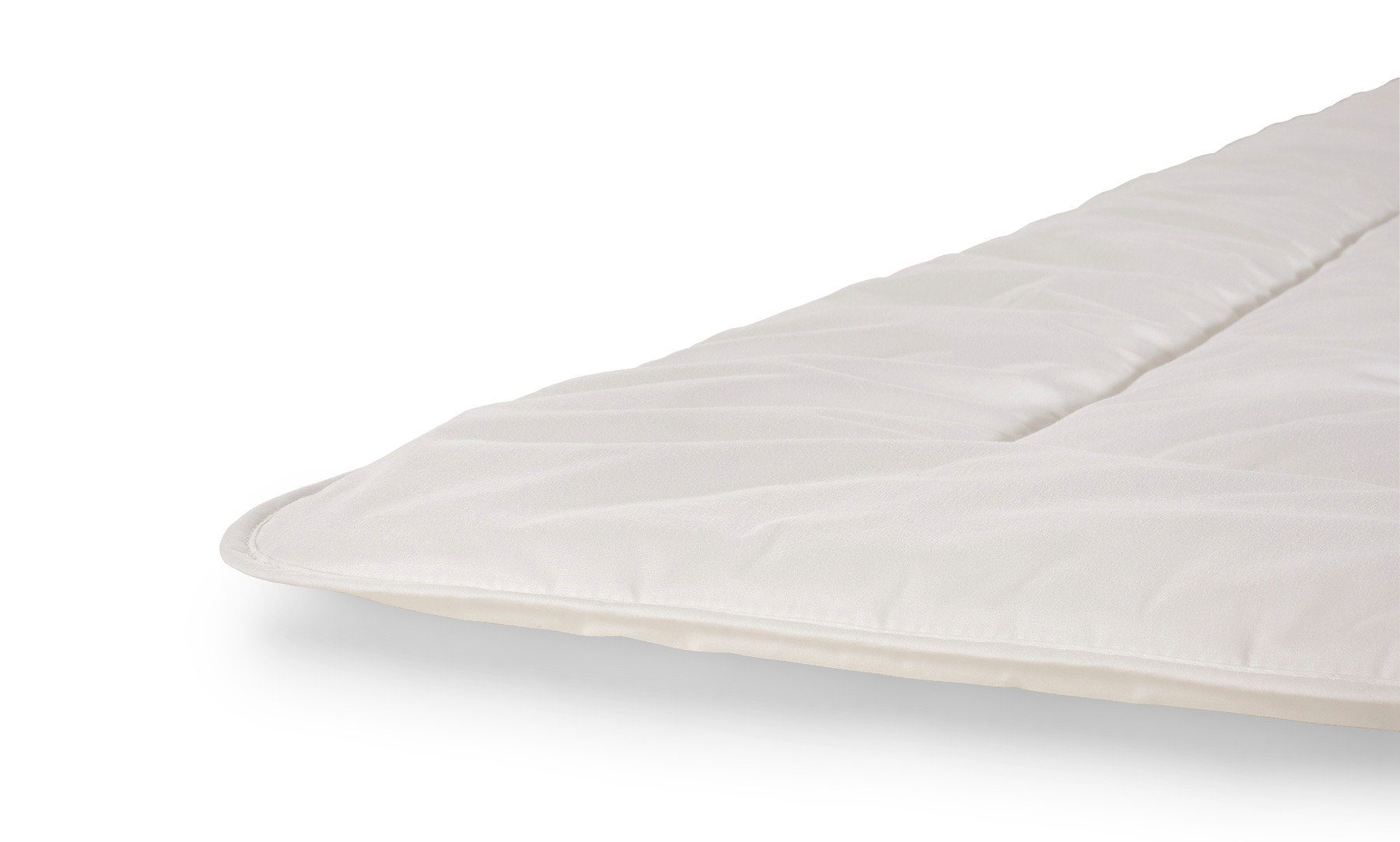 Kunstfaserbettdecke, Anela Bio, Paradies, Füllung: 100% Polyester, Bezug: 100% Baumwolle kbA, hohes Volumen und besonders kuschelig