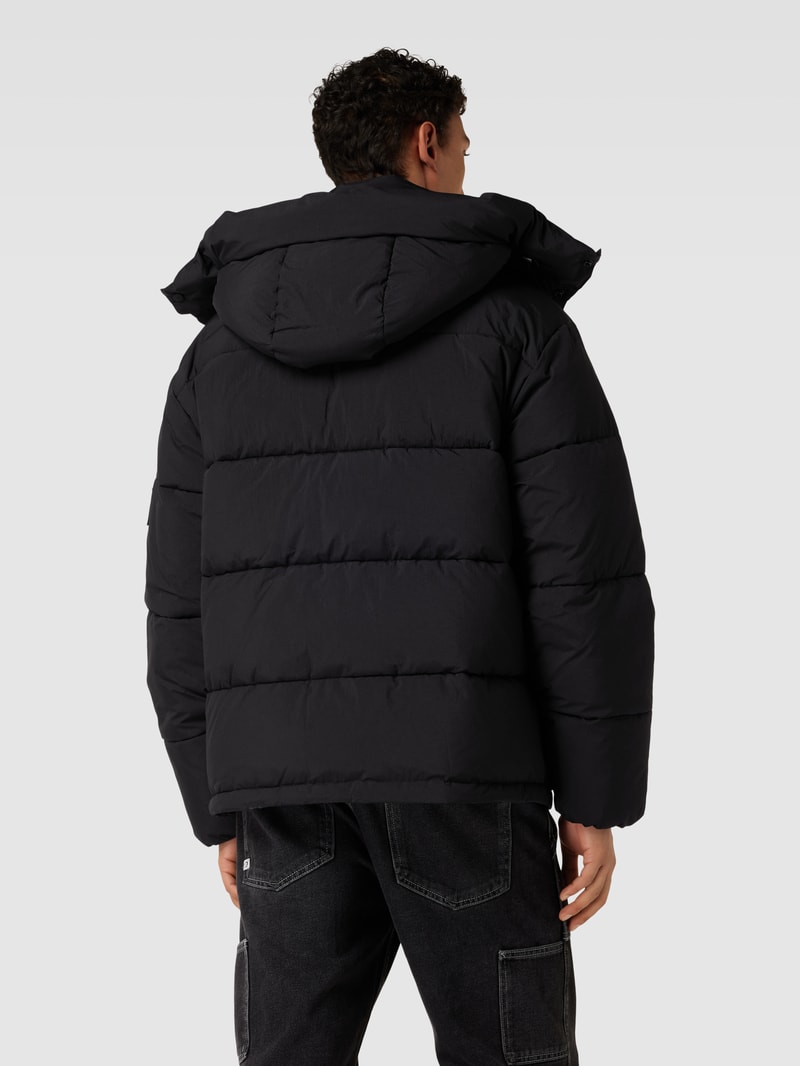 Relaxed Fit Steppjacke mit Label-Print in black
