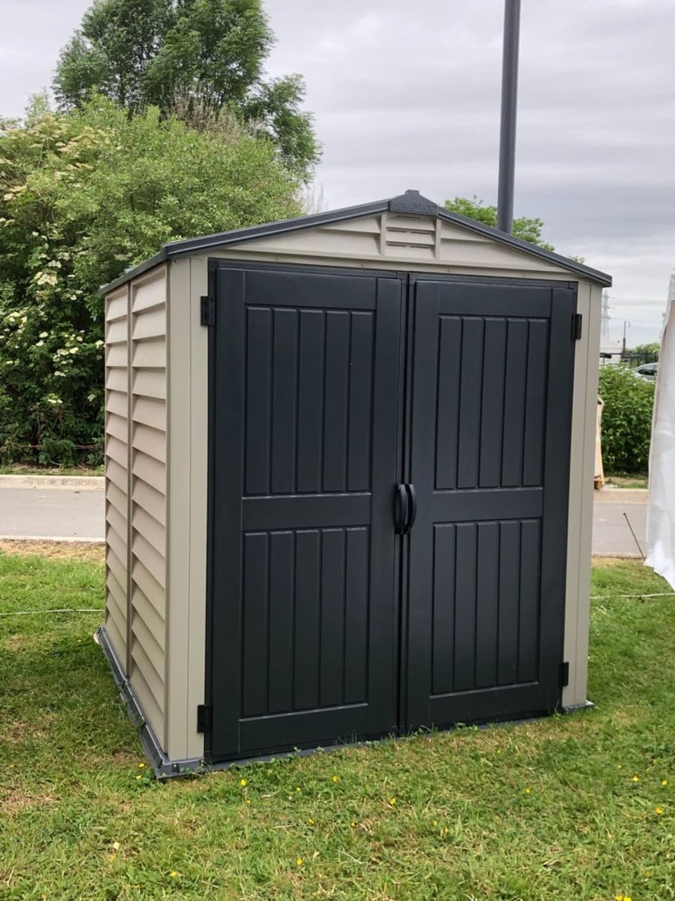 Duramax Kunststoffgerätehaus STOREMATE Plus 6x6´, 3,6 m² - Grau   Fußboden DURAMAX 30425
