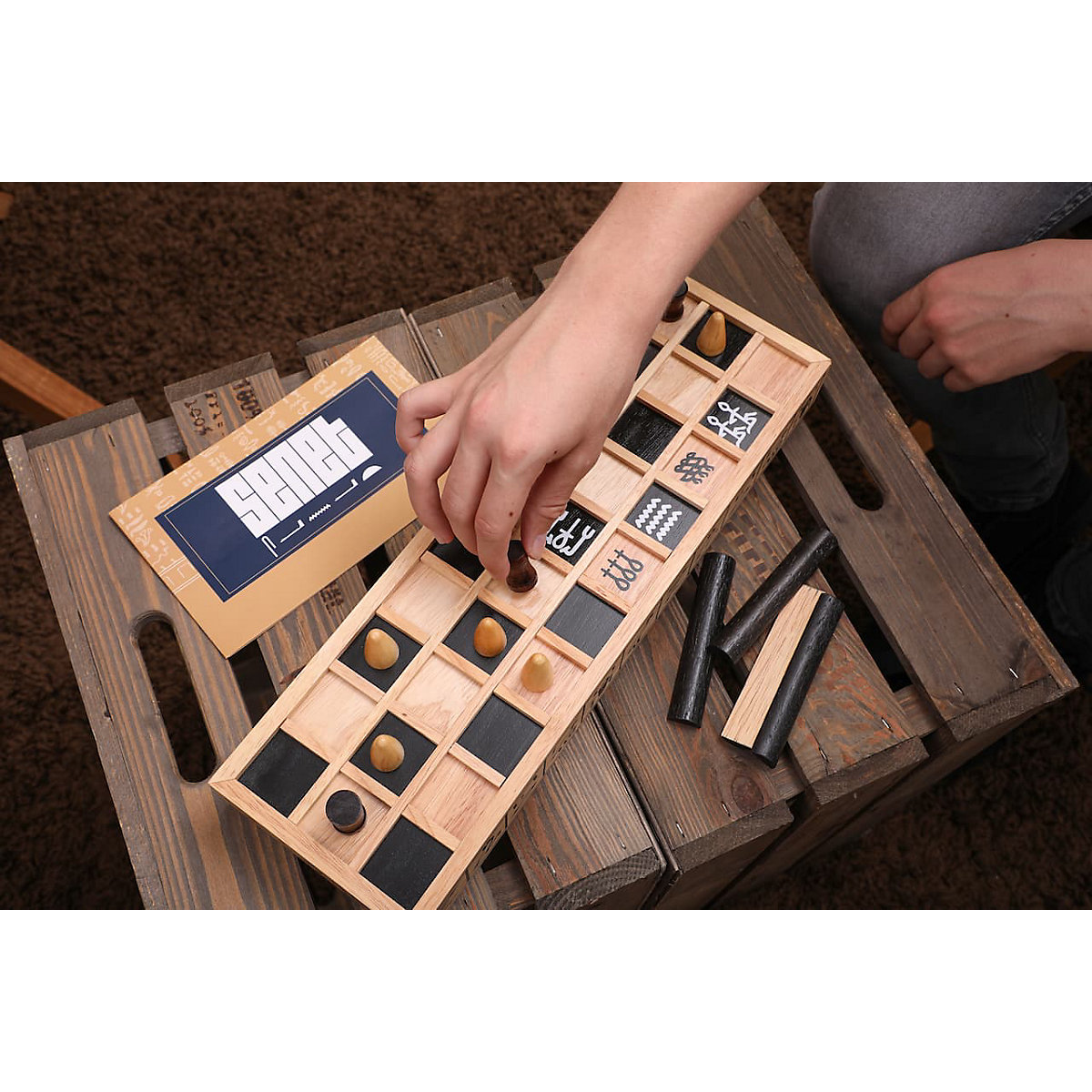 Senet - Das Brettspiel der Pharaonen, ein ägyptisches Würfelspiel aus Holz