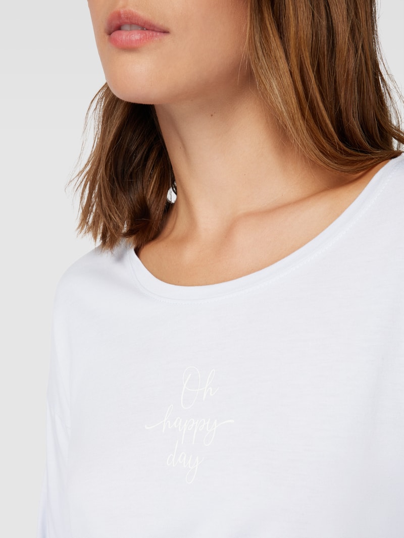 Pyjama-Oberteil mit Statement-Print Modell 'Cozy Dreams' in hellblau