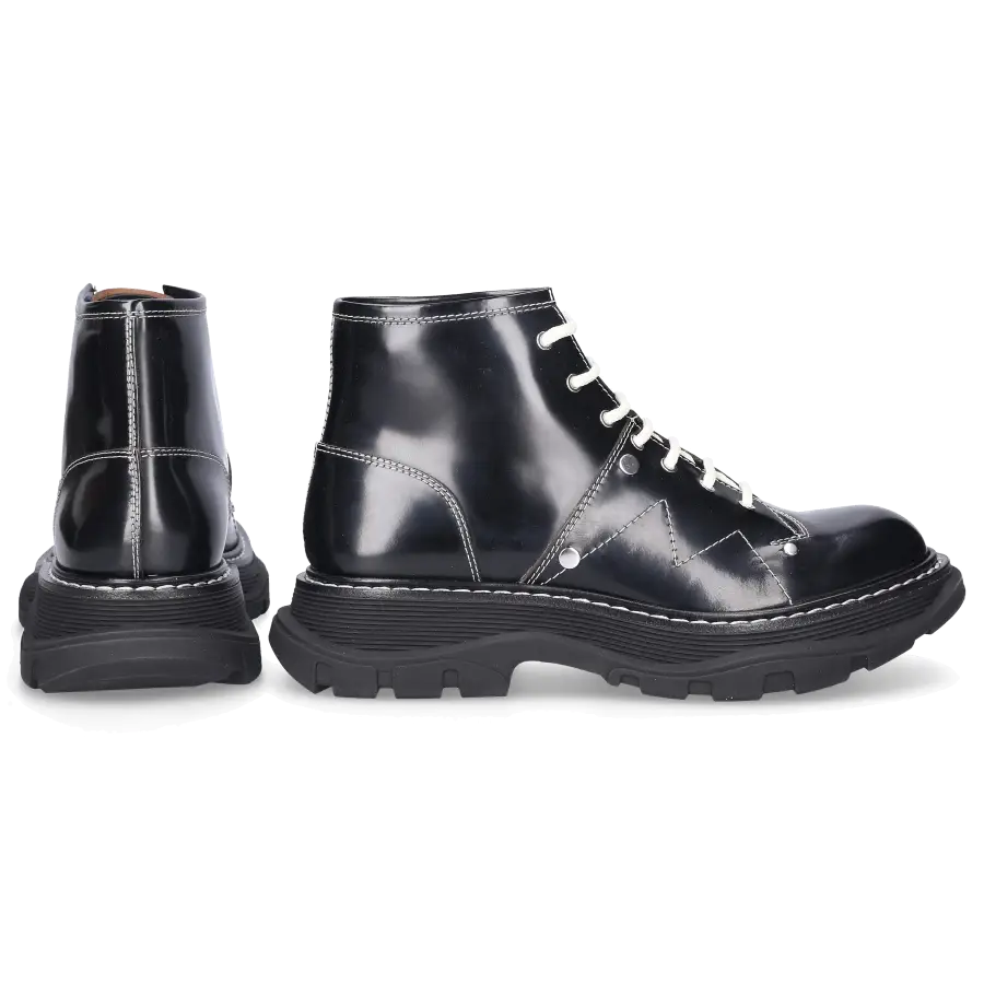 Alexander McQueen - Stiefeletten Kalbsleder - schwarz