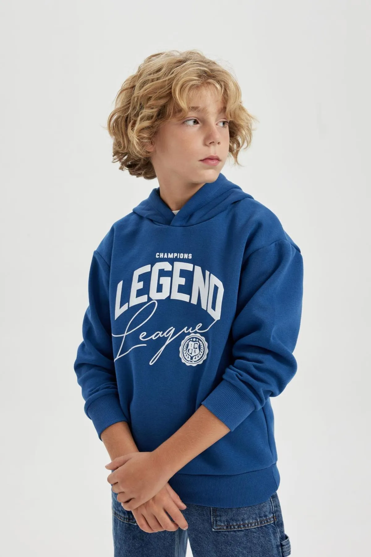 DeFacto  Dickes Sweatshirt mit Kapuze für Jungen in Oversize-Passform