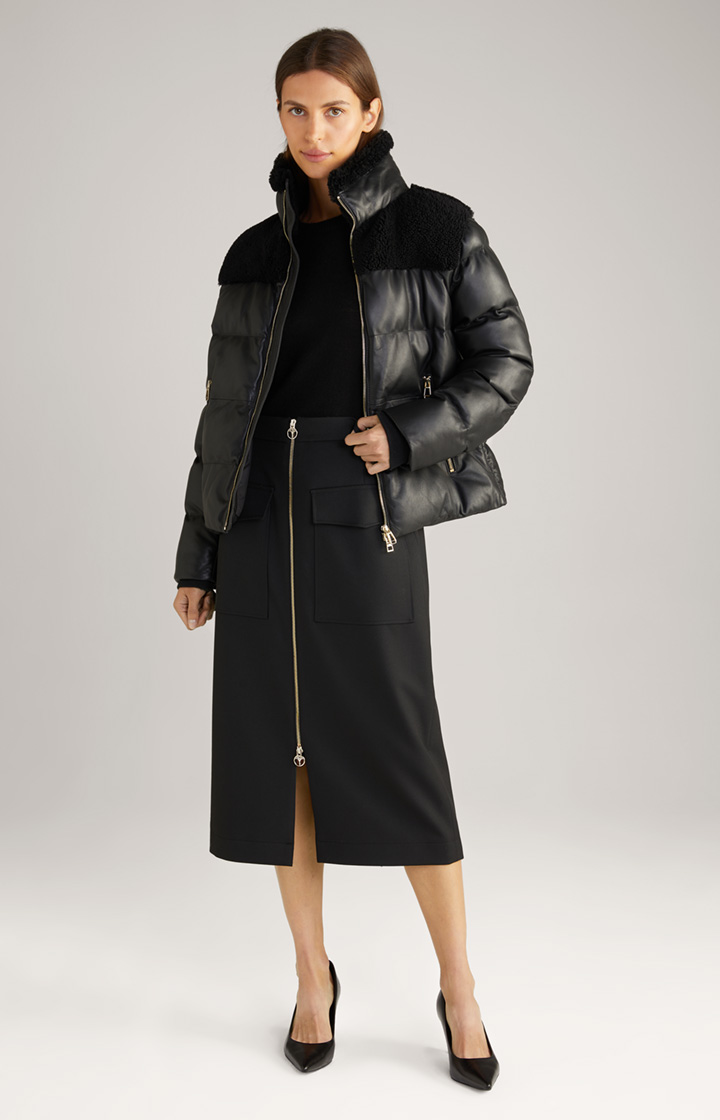 Twill-Rock in Schwarz