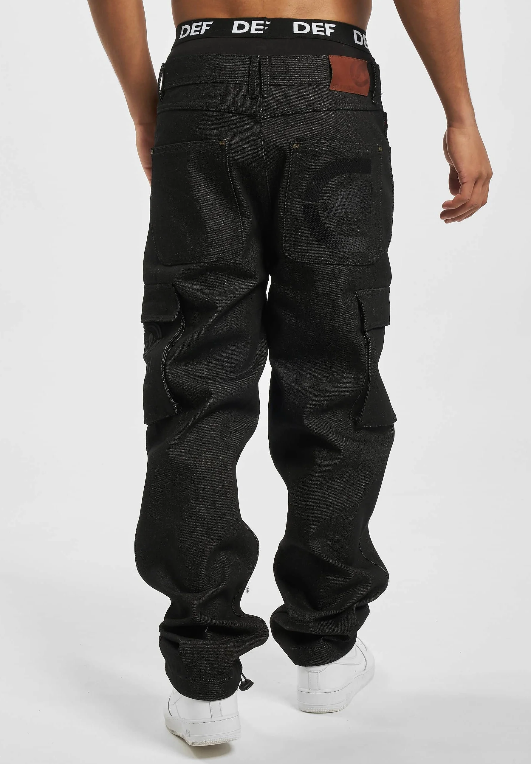 ecko unltd. Vaqueros holgados