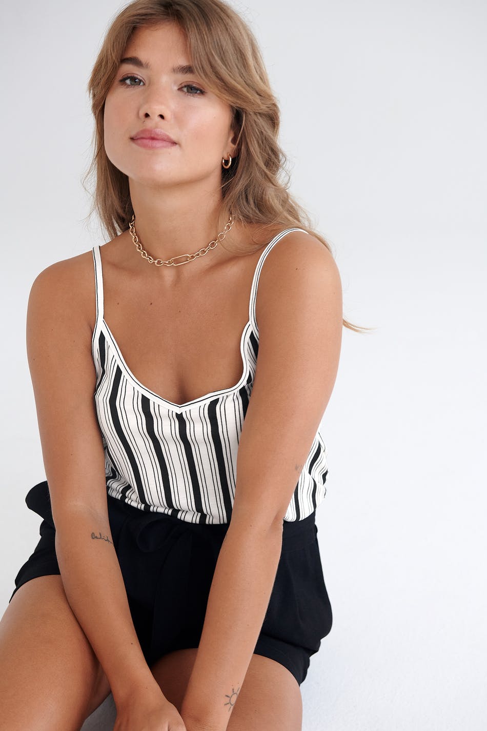 Emilia singlet