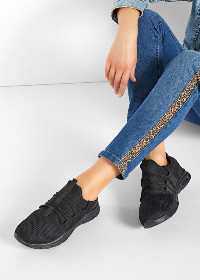 Sneaker