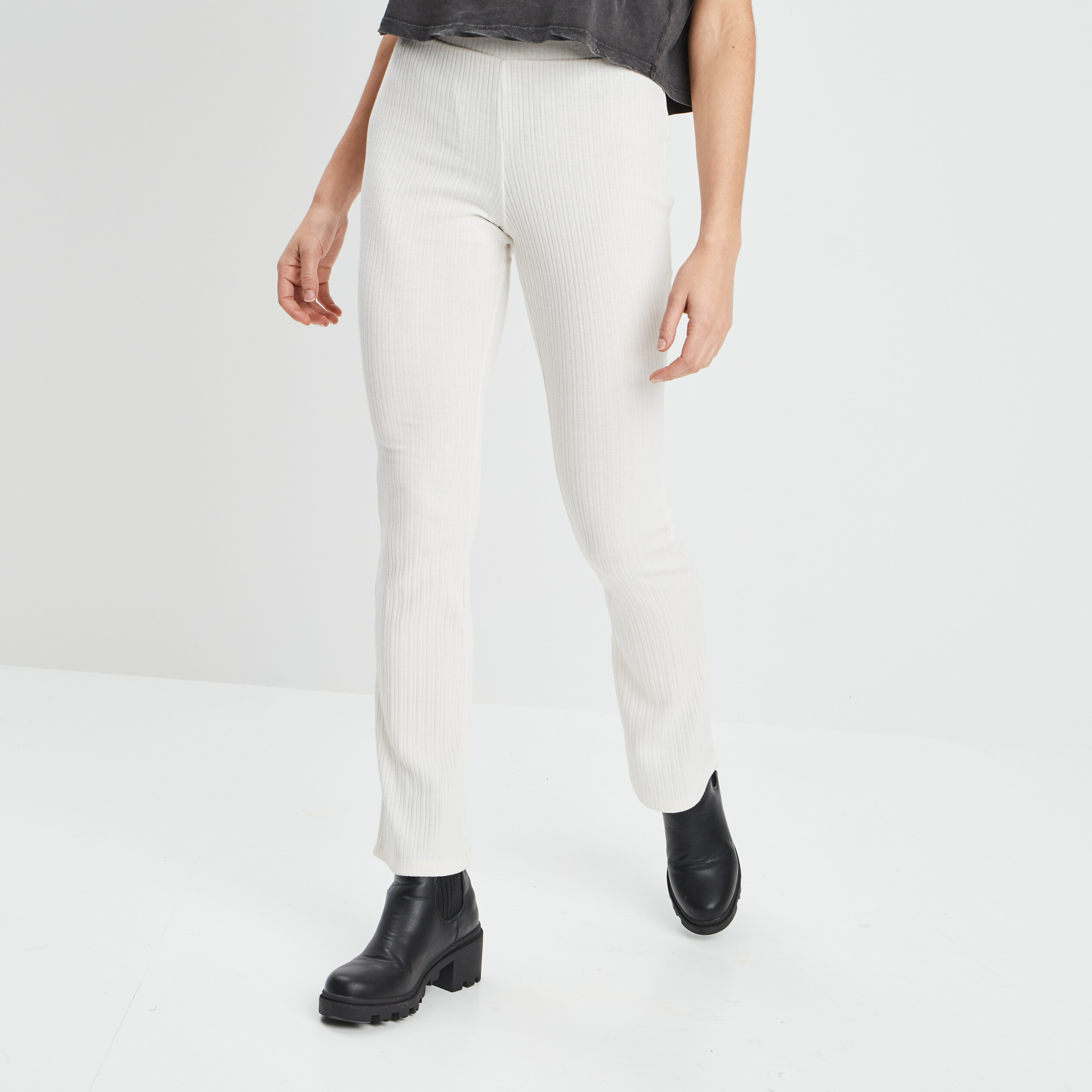 Pantalon flare côtelé creme femme | La Halle
