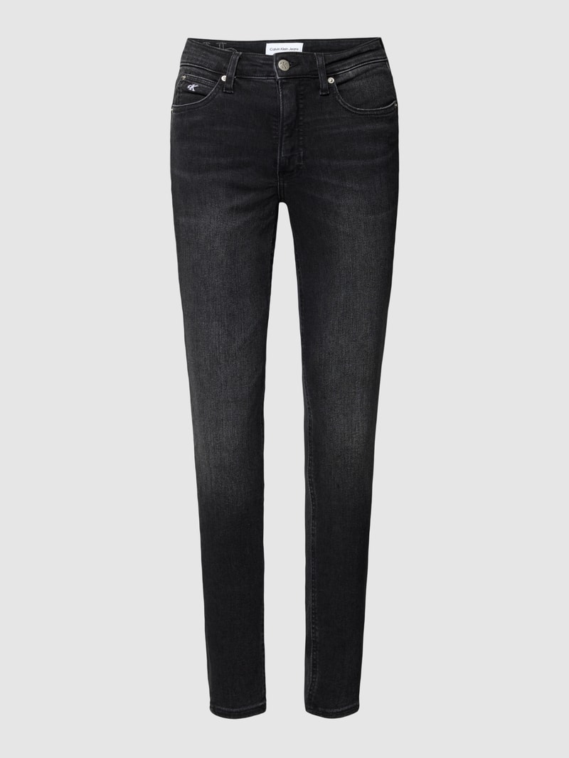 High Rise Jeans mit Label-Stitching in black
