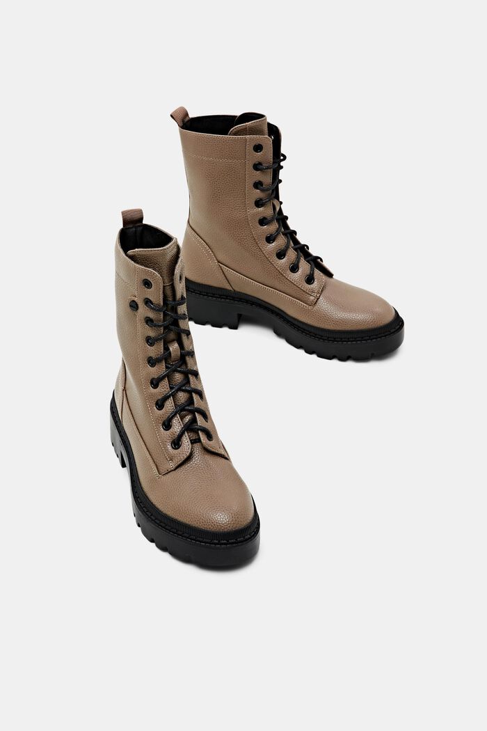 Schnürboots aus veganem Leder