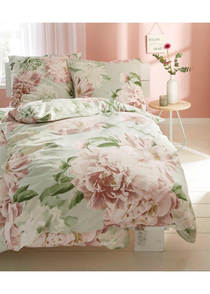 Bettwäsche mit Blumen