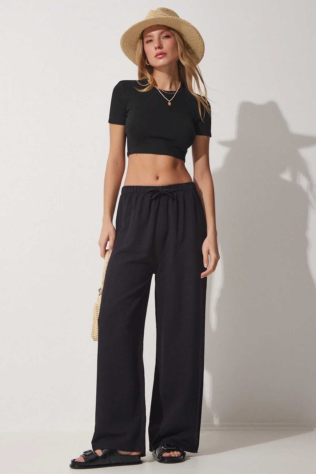 Happiness İstanbul  Lockere Leinenhose