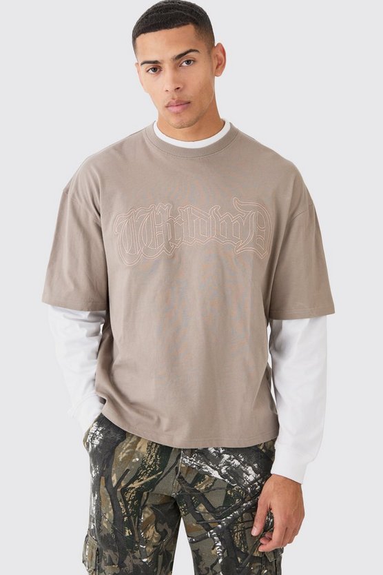 Kastiges Oversize T-Shirt mit Stickerei