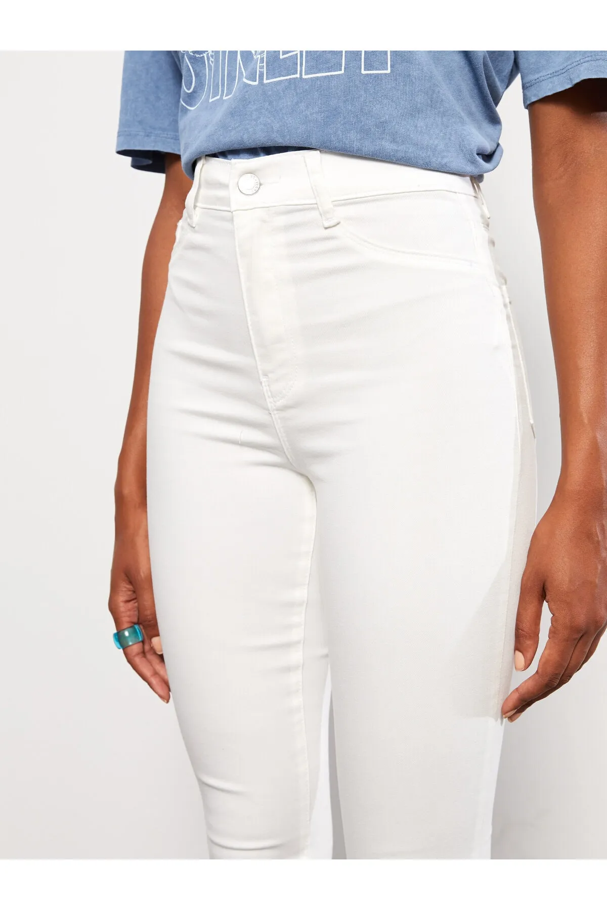 LC Waikiki  Super Skinny Fit Straight Damen-Jeanshose mit hoher Taille