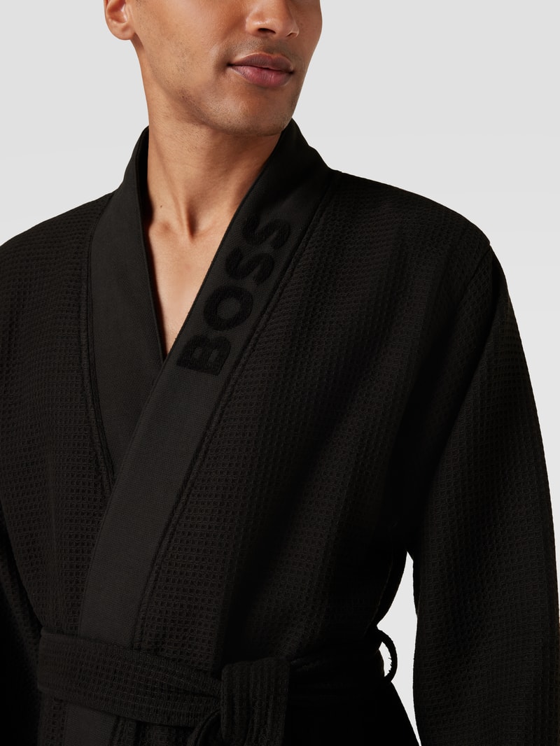 Bademantel mit Strukturmuster Modell 'WAFFLE' in schwarz