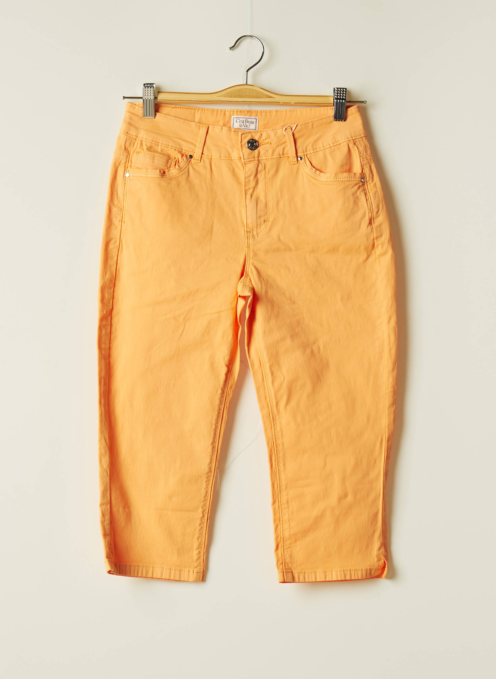 C Est Beau La Vie Bermudas Femme couleur orange
