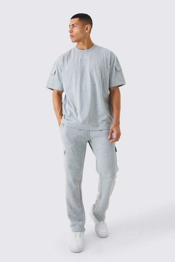 Man Roman Oversize Cargo T-Shirt und Jogginghose