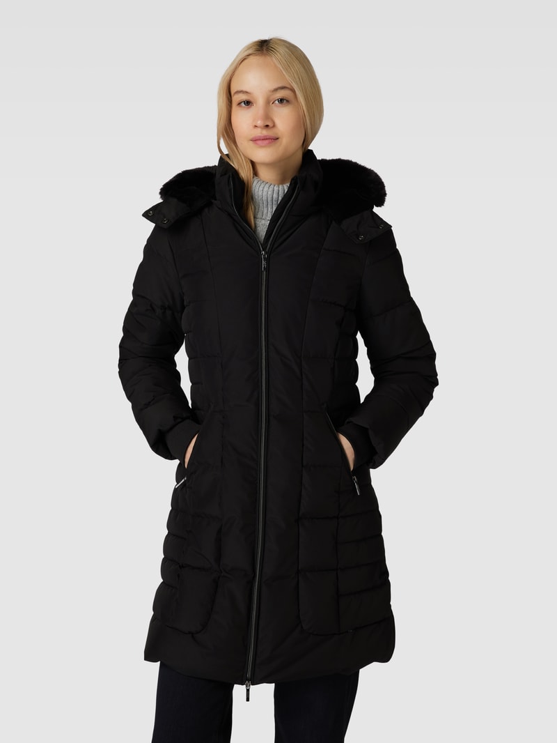 Steppjacke mit Zweiwege-Reißverschluss in schwarz