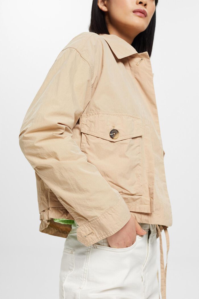 Leichte Kurzjacke
