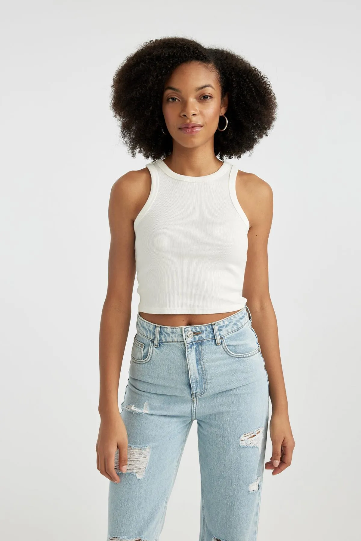 DeFacto  Figurbetontes Neckholder-Camisole mit Rippenmuster Athlete U0357az24sm