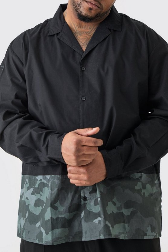Plus langärmliges Hemd mit Camouflage-Print