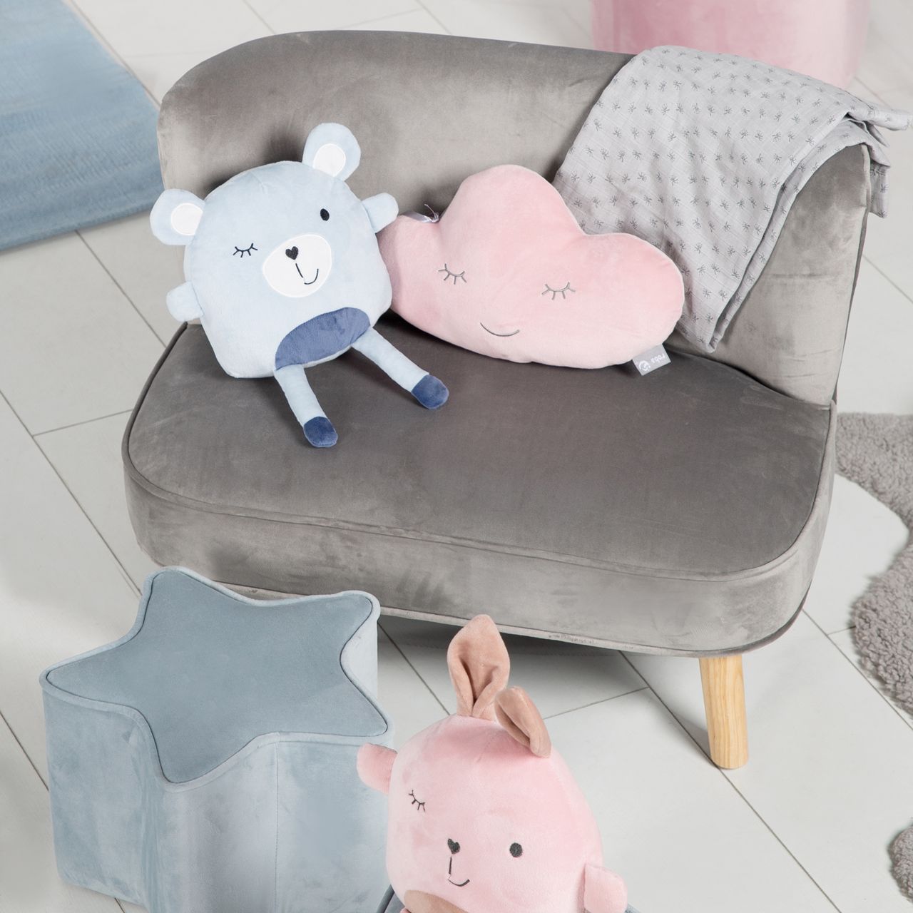 Roba Kindersofa „Lil Sofa“, bequeme Kindercouch, stabile Holzfüße, Samtstoff grau