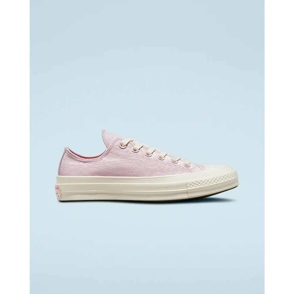 Converse Chuck Taylor All Star 70 A00889C / pink